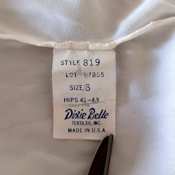 Vintage Dixie Belle Granny's Nylon Panty, size 8/XL - Picture 9 of 10